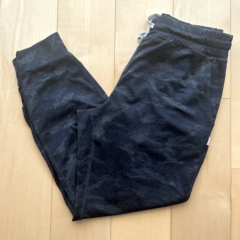 Vuori Joggers!